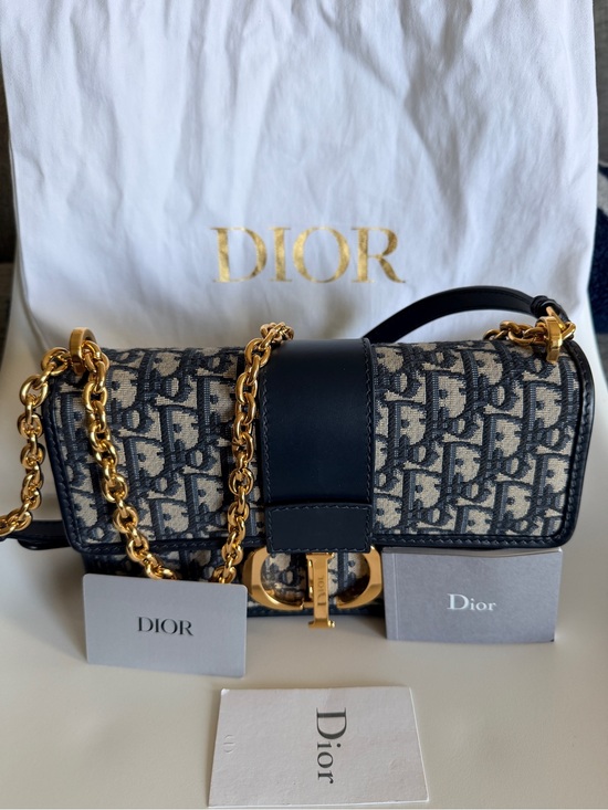 Dior Handbags - Dior montaigne 30